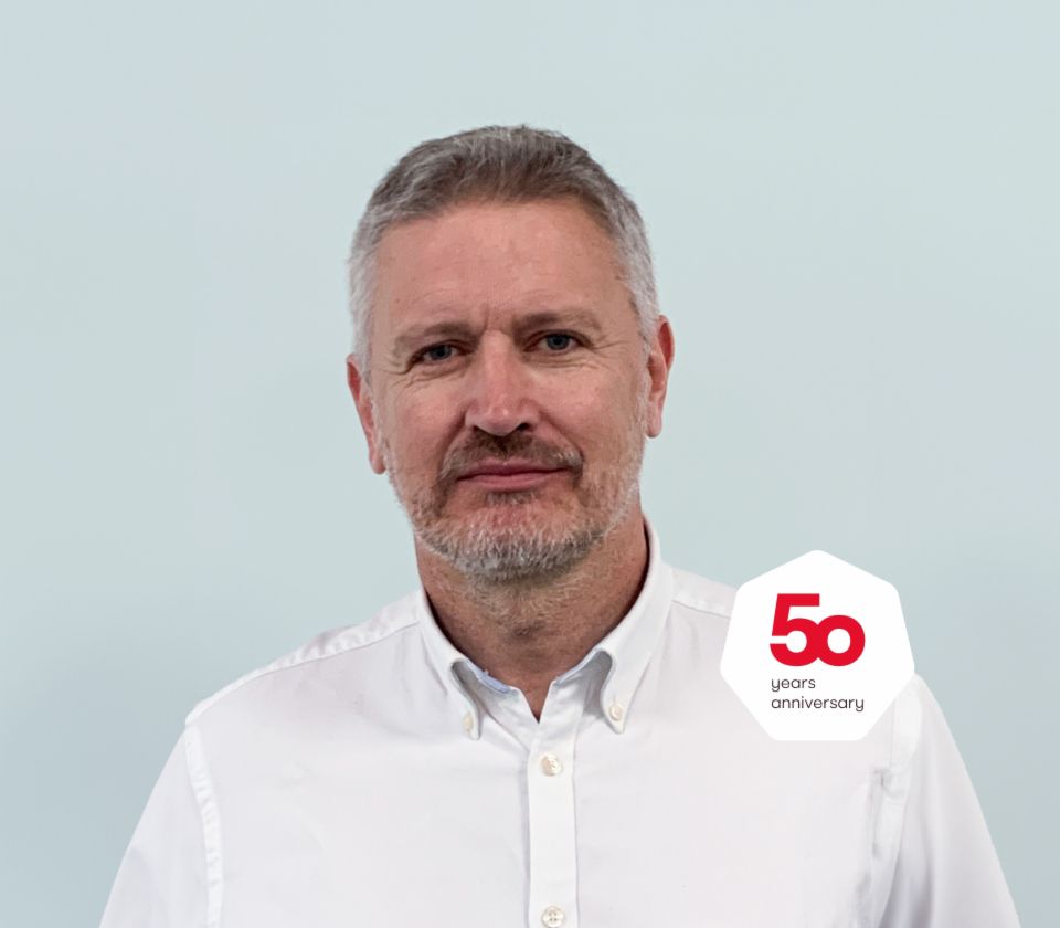 Retrato de Anthony Jenks, gerente de EOS Solutions, UK